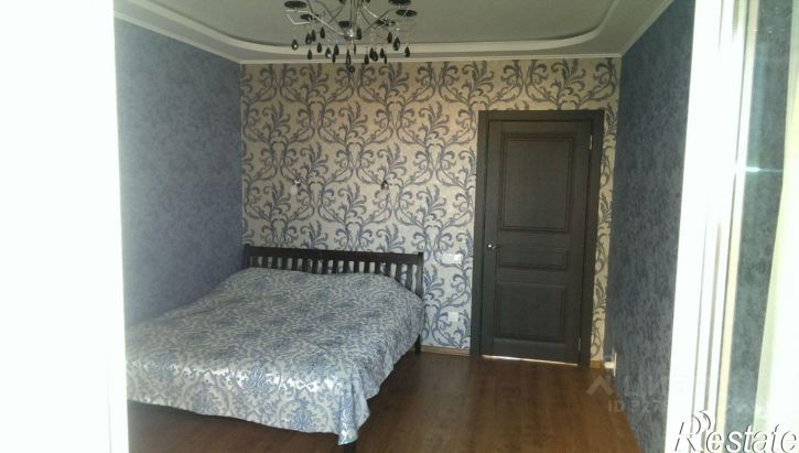 2-комн квартира Симферополь г., 18
