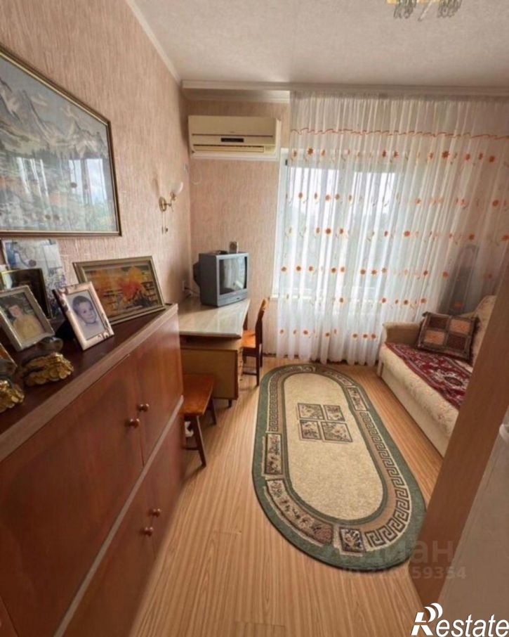 3-комн квартира Ленинский м/р-н, Щелкино г, 10