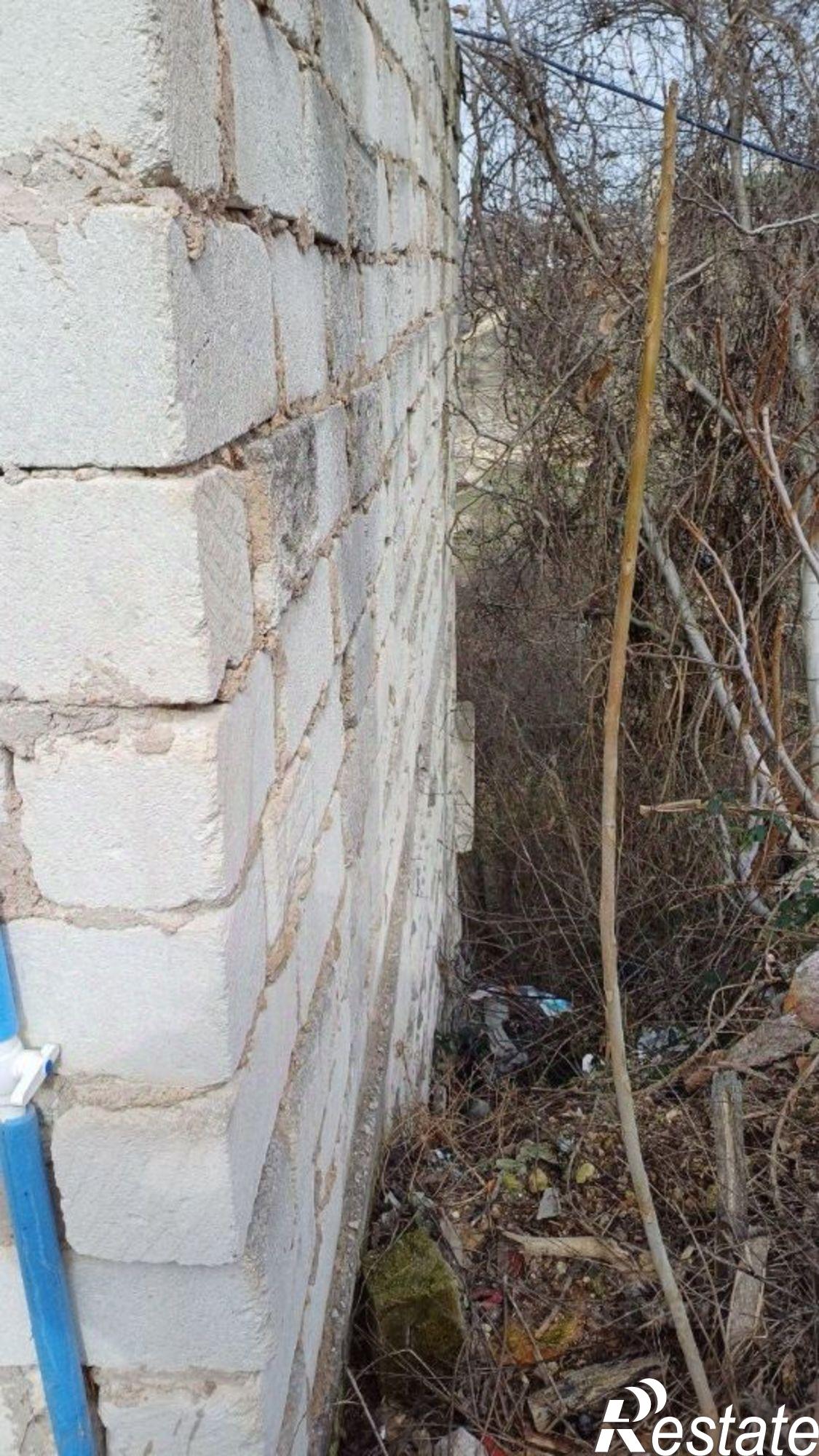 Купить гараж, место в паркинге за 1 300 050 рублей на ул Астраханская, 20