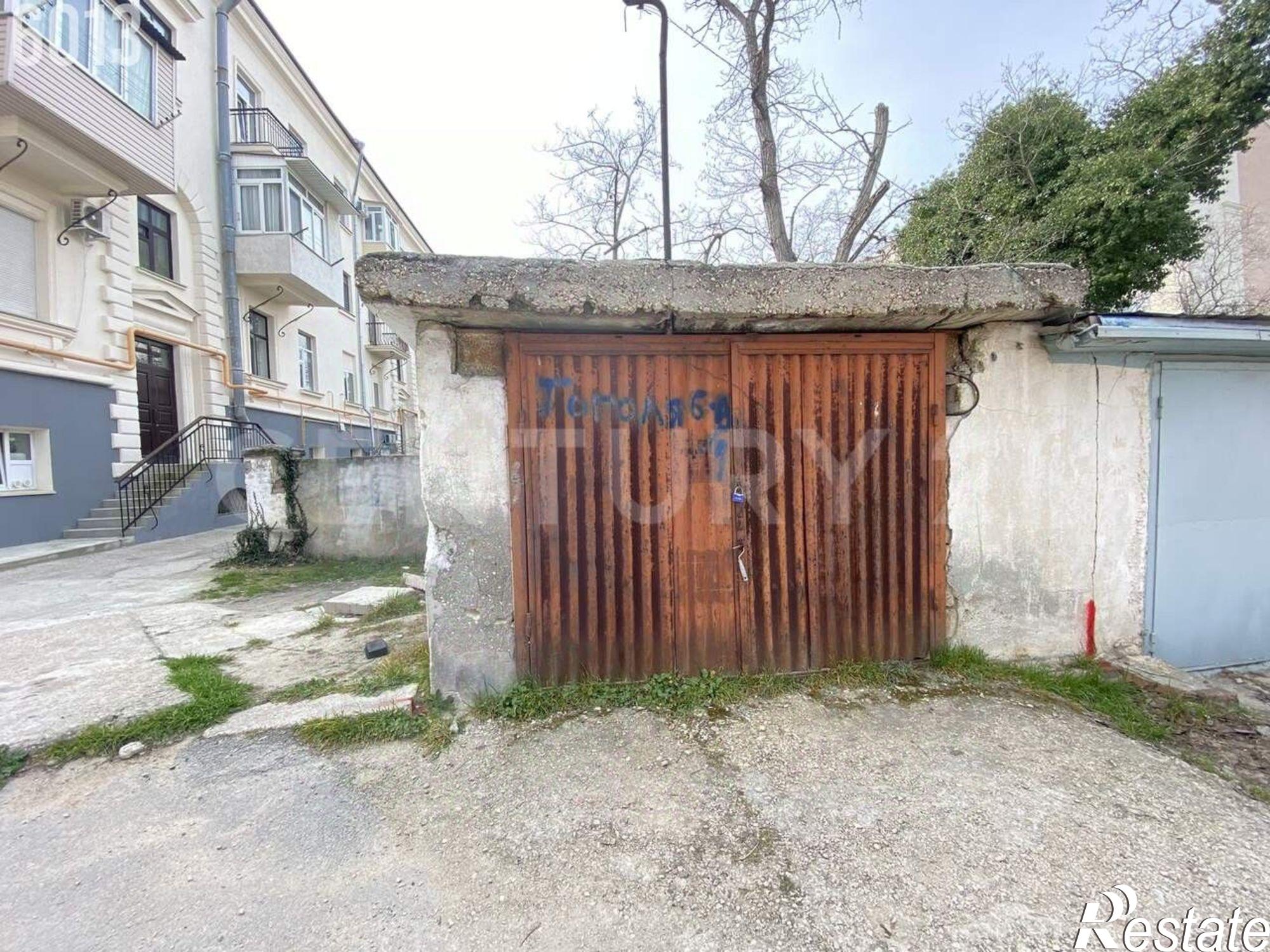 Купить гараж, место в паркинге за 1 875 000 рублей на улица Гоголя