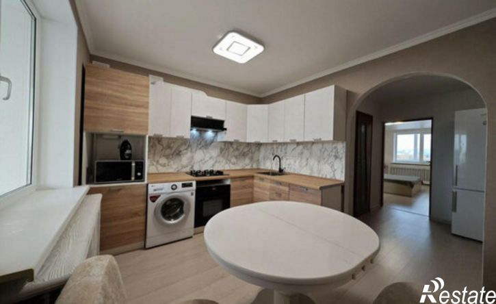 2-комн квартира Симферополь, улица Толстого, 6