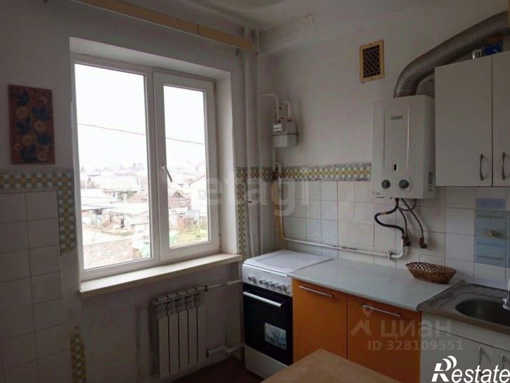 3-комн квартира улица Серафимовича, 28,  д. 28