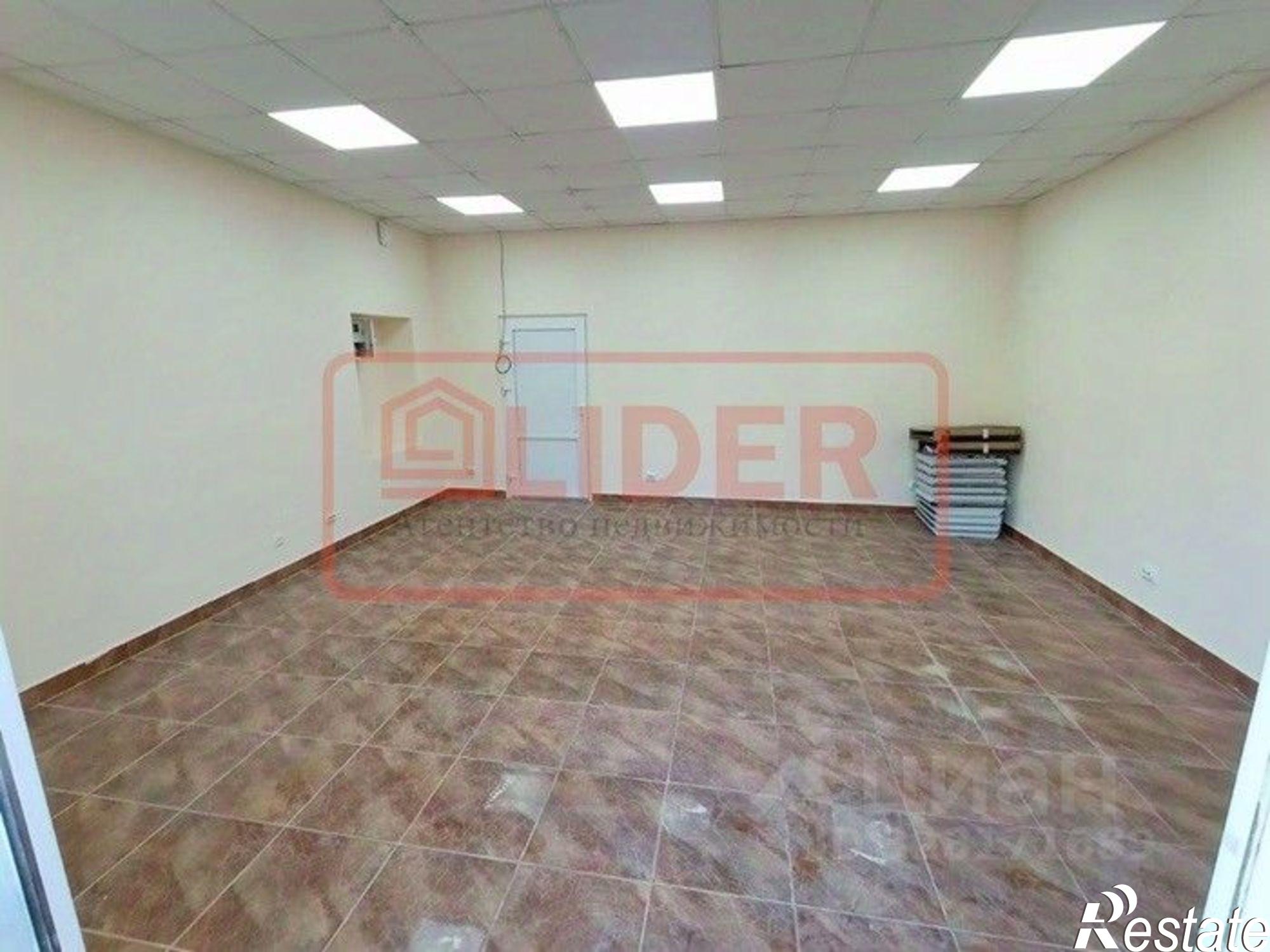Сдать торговое помещение за 76 505 рублей на ул Шабалина, 6