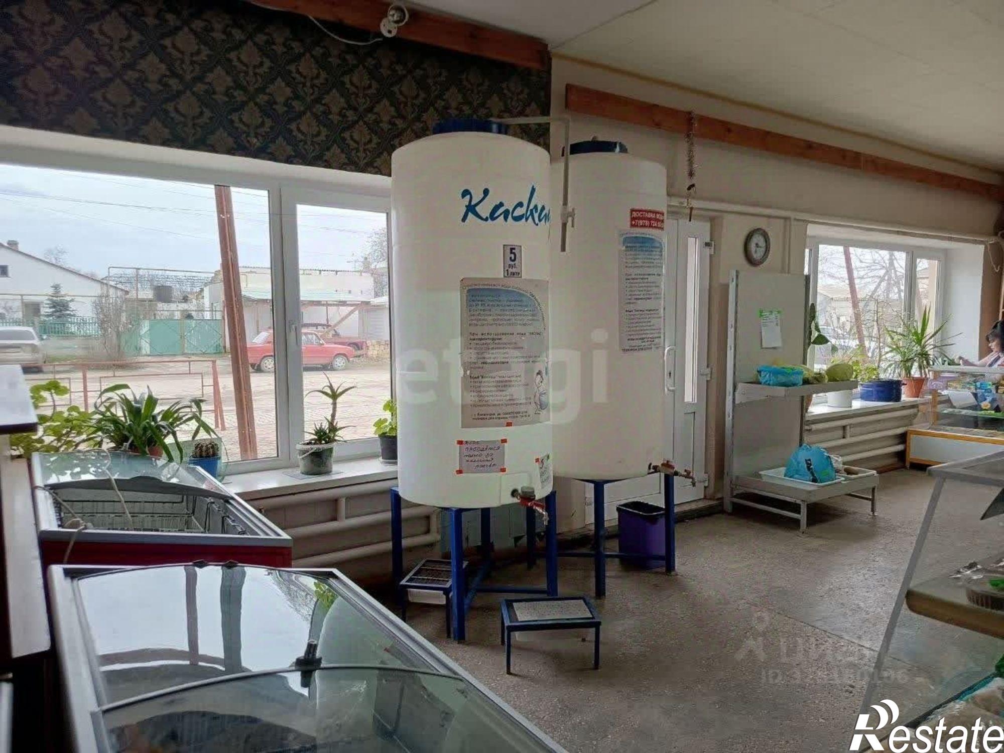 Купить торговое помещение за 10 545 400 рублей на ул Октябрьская, 22