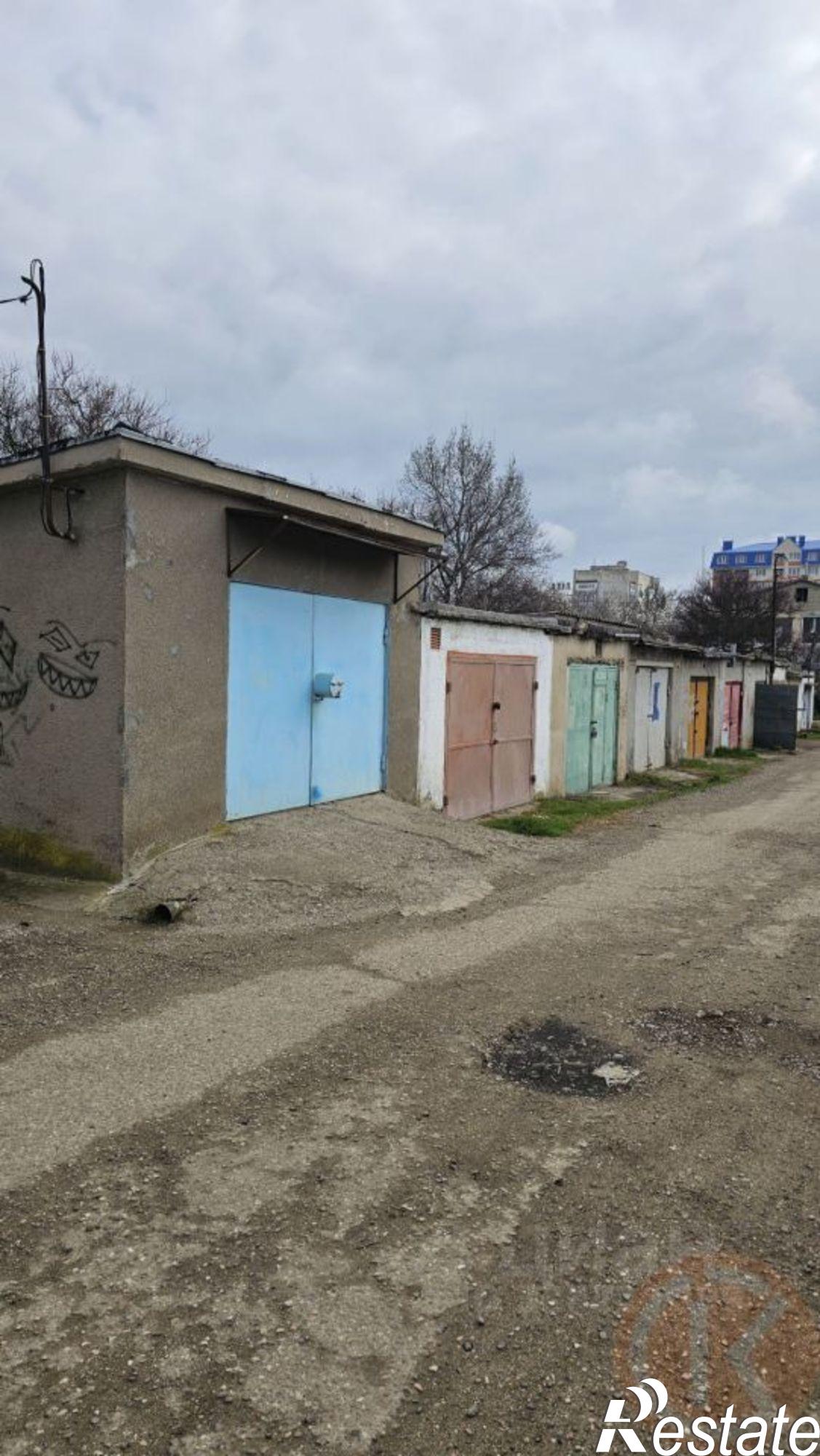Купить гараж, место в паркинге за 672 496 рублей на ул Гайнутдинова, 2