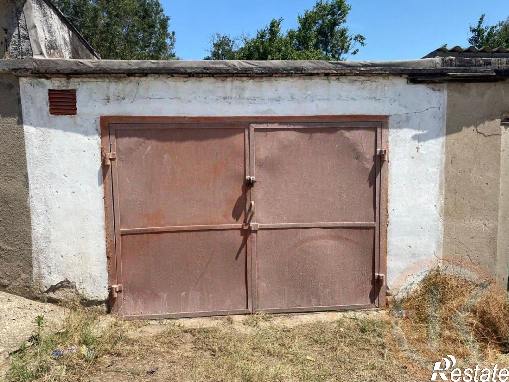 Купить гараж, место в паркинге за 672 496 рублей на ул Гайнутдинова, 2