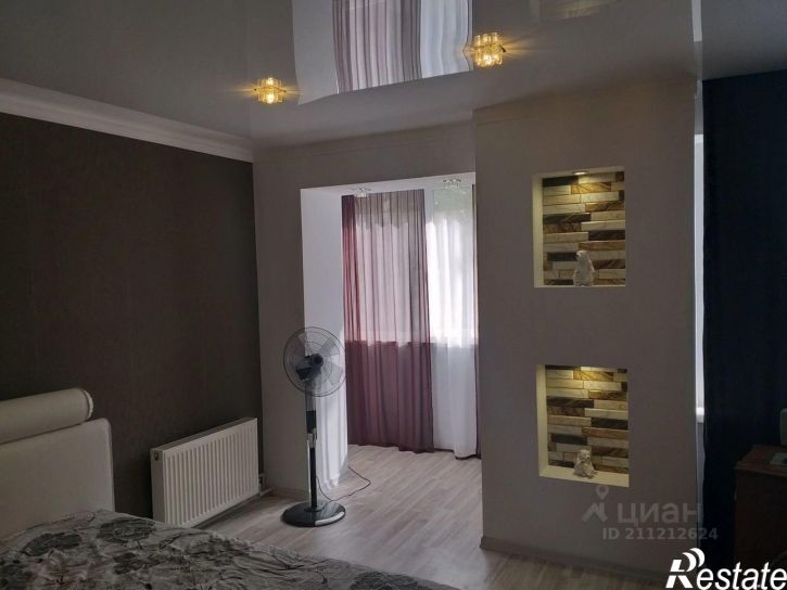 3-комн квартира улица Генерала Захарова, 23,  д. 23