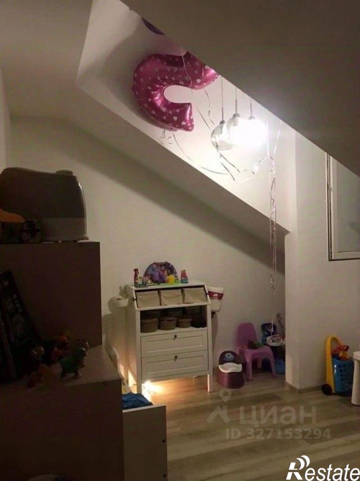 5-комн квартира Античный пр-кт, 9,  д. 9