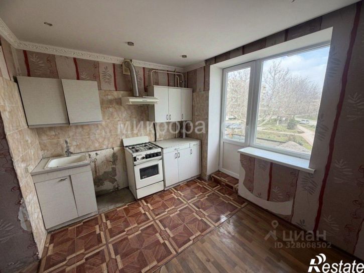 3-комн квартира ул 40 лет Победы ВОВ, 2,  д. 2