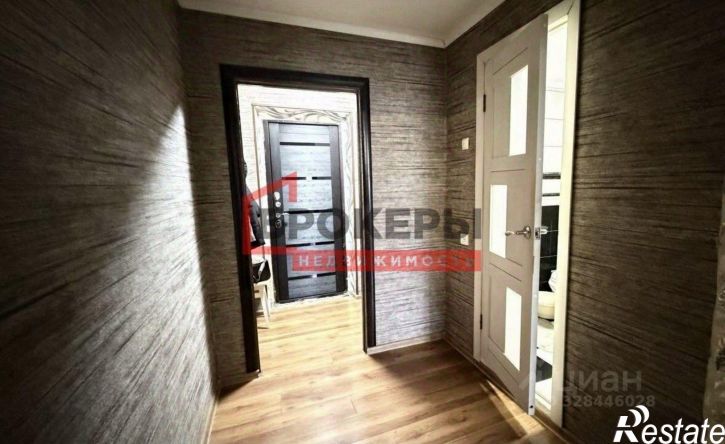 1-комн квартира пр-кт Октябрьской революции, 32,  д. 32