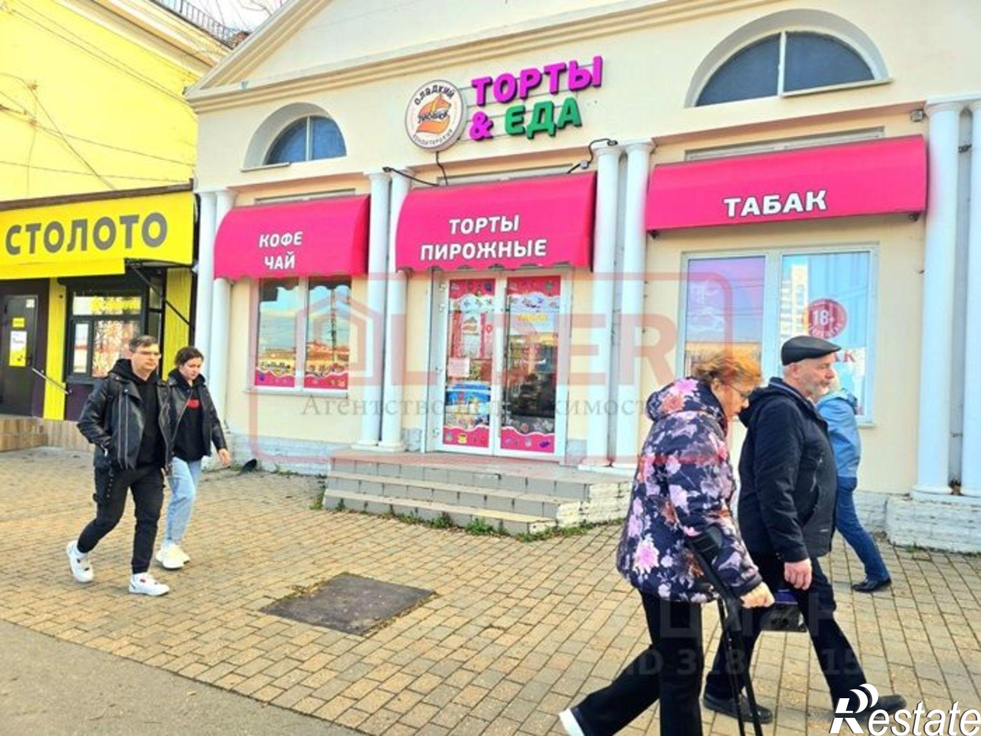 Сдать торговое помещение за 100 000 рублей на пл Восставших, 3