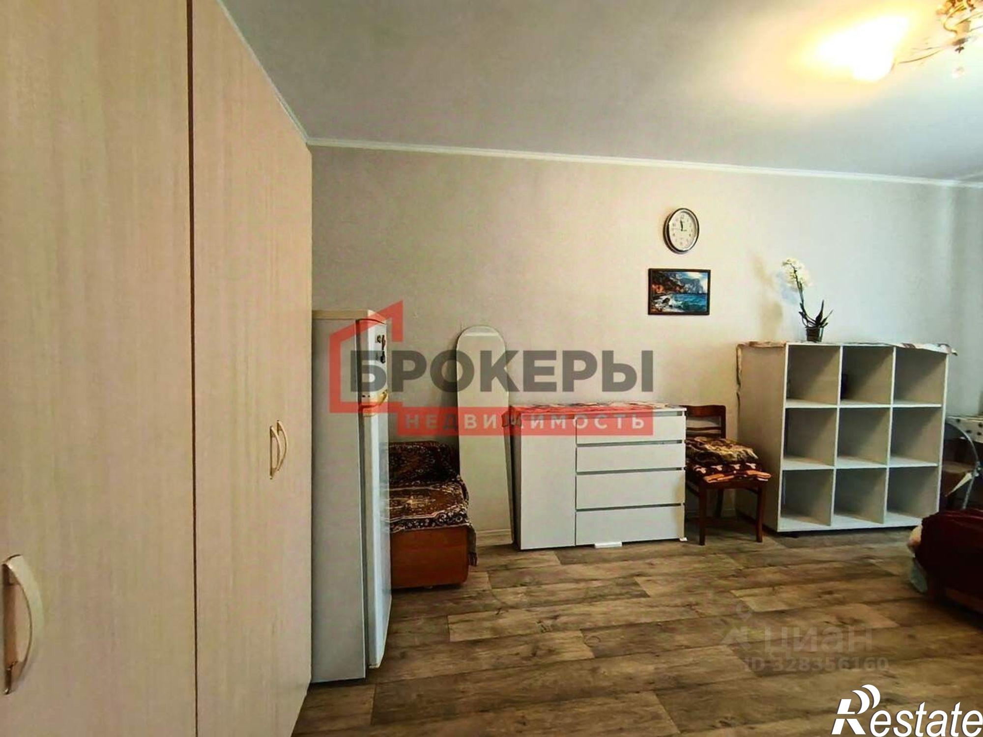 Купить комнату за 3 100 000 рублей на ул Крестовского, 10