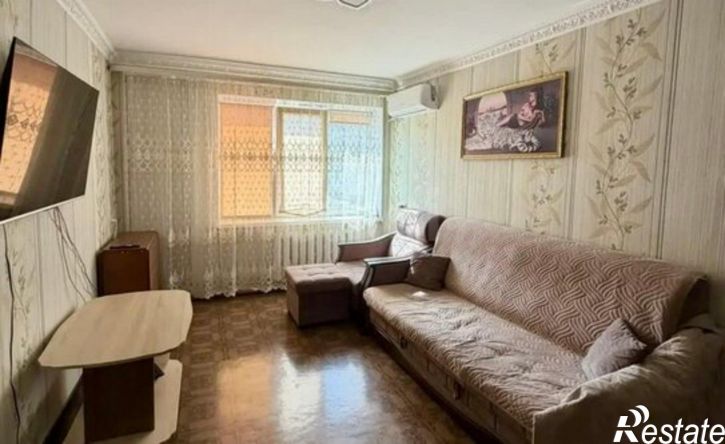 3-комн квартира 2-й микрорайон, 3,  д. 3