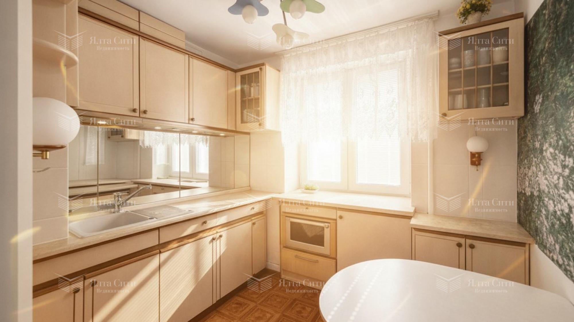 Купить квартиру за 10 500 000 рублей на Санаторная ул.