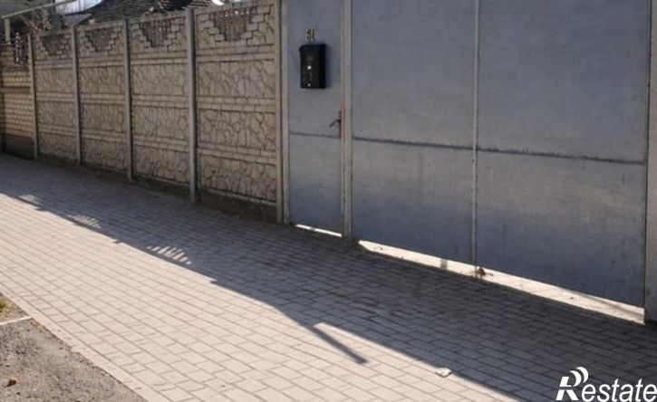 2-комн квартира улица Фрунзе, 3,  д. 3