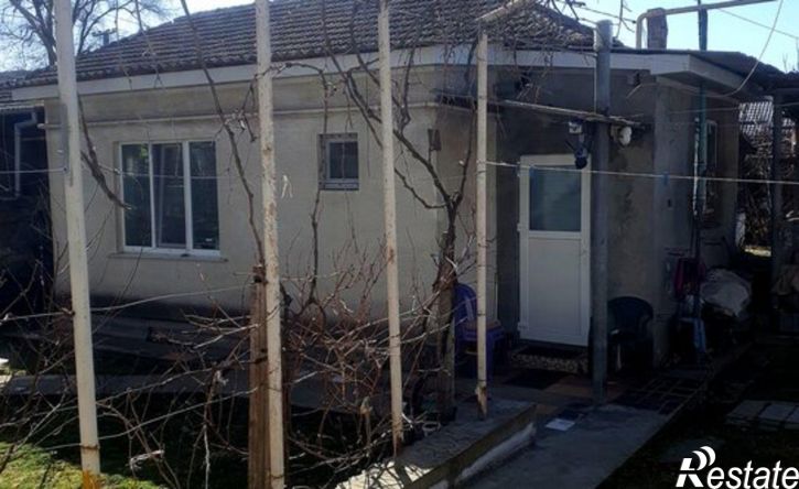 2-комн квартира улица Фрунзе, 3,  д. 3