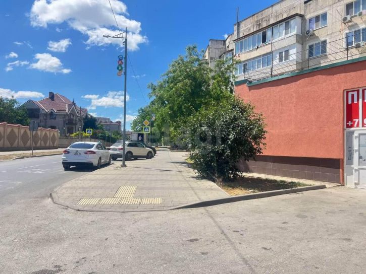 Торговое помещение Россия, улица Кузнецова, 18б