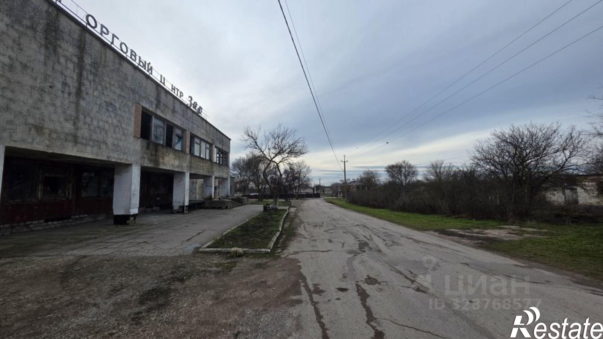 Сдать ОСЗ, отдельно стоящее здание за 27 542 рублей на Школьный пер
