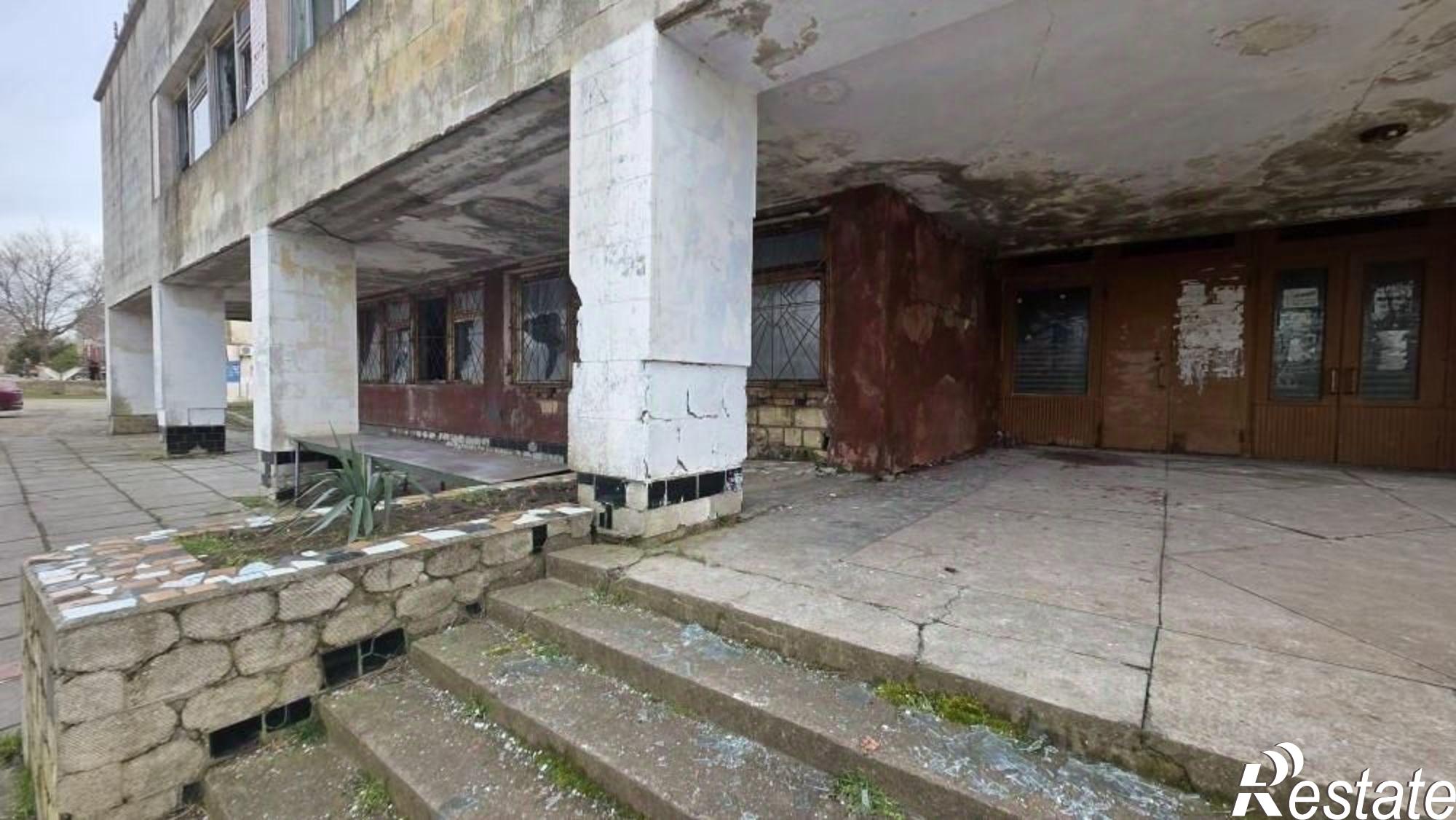Сдать ОСЗ, отдельно стоящее здание за 27 542 рублей на Школьный пер
