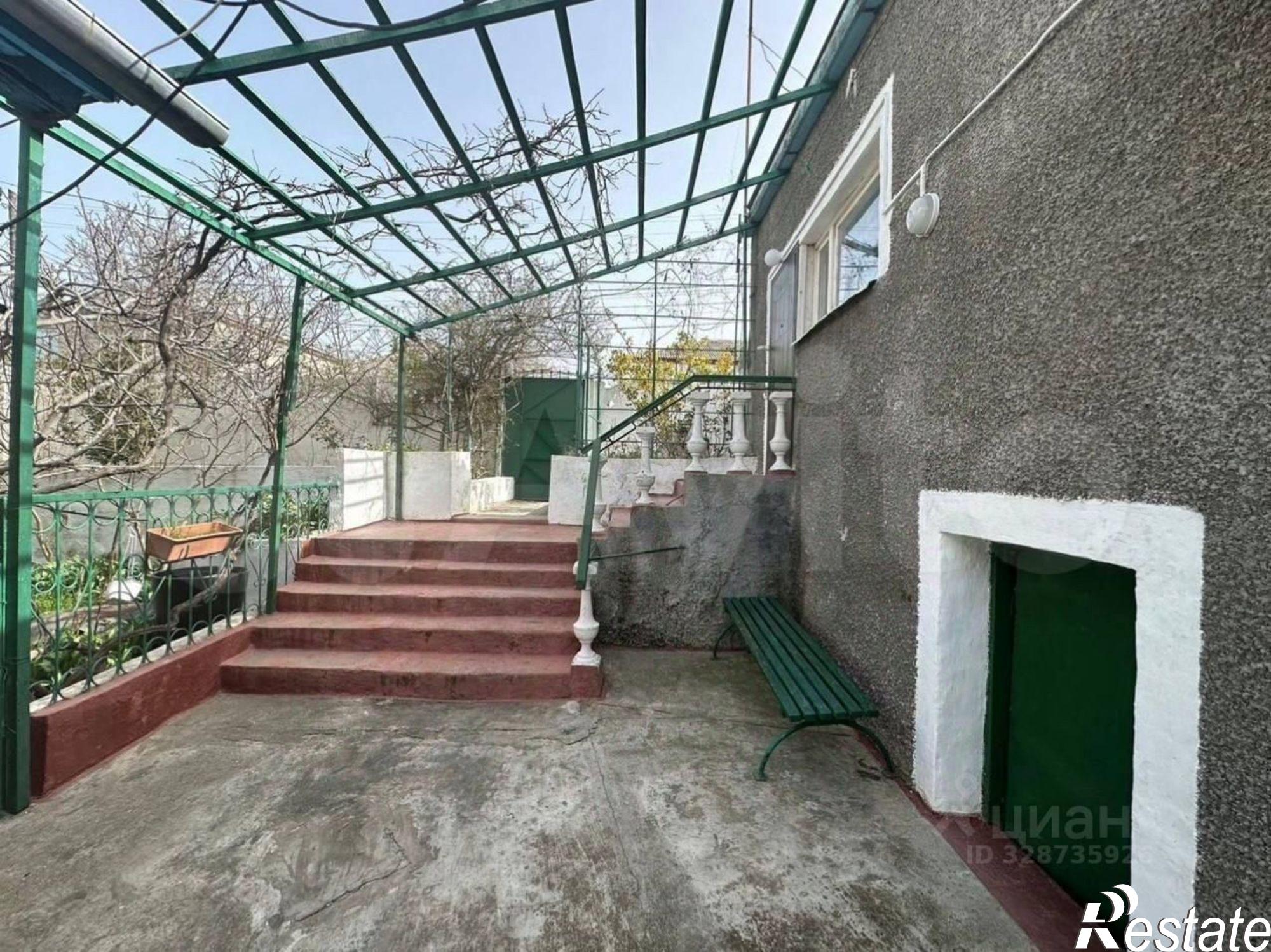 Купить дачу, дом, коттедж за 25 300 000 рублей на ул Краснодонцев, 52