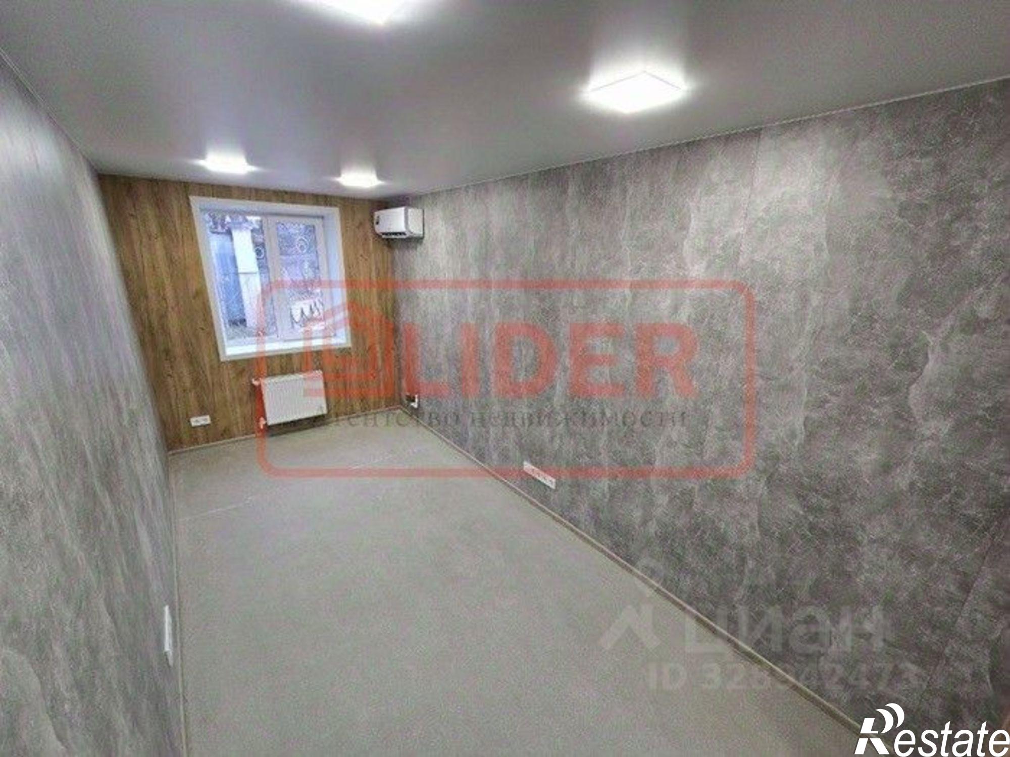 Сдать офис, помещение под офис за 21 000 рублей на улица Хрусталёва, 12