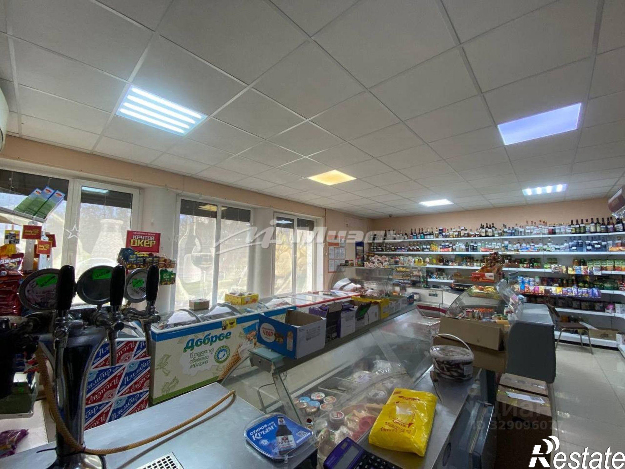 Купить торговое помещение за 26 000 200 рублей на Симферопольский район