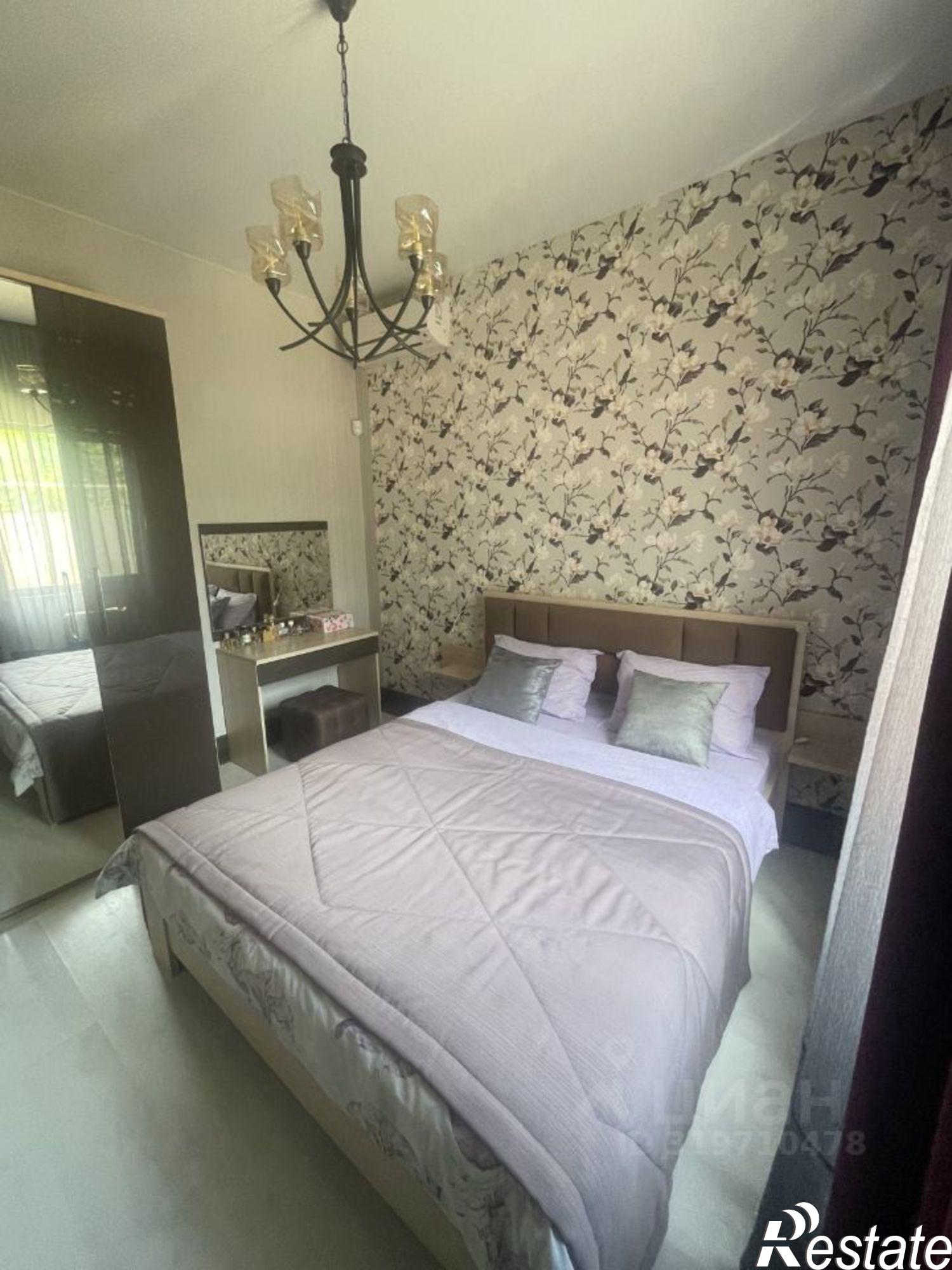 Купить дачу, дом, коттедж за 41 500 000 рублей на 2-й Папоротниковый пер, 10