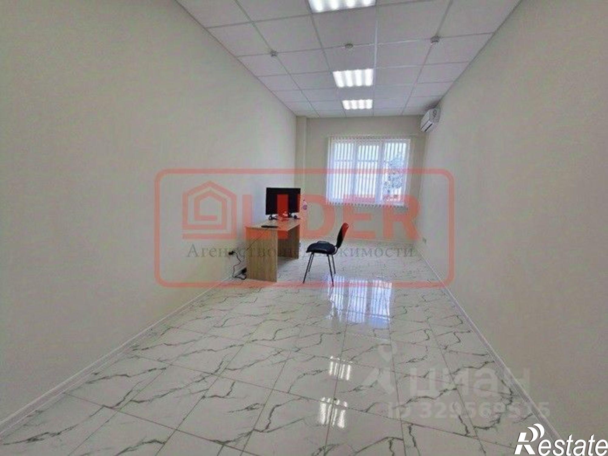 Сдать офис, помещение под офис за 14 500 рублей на улица Горпищенко, 39А