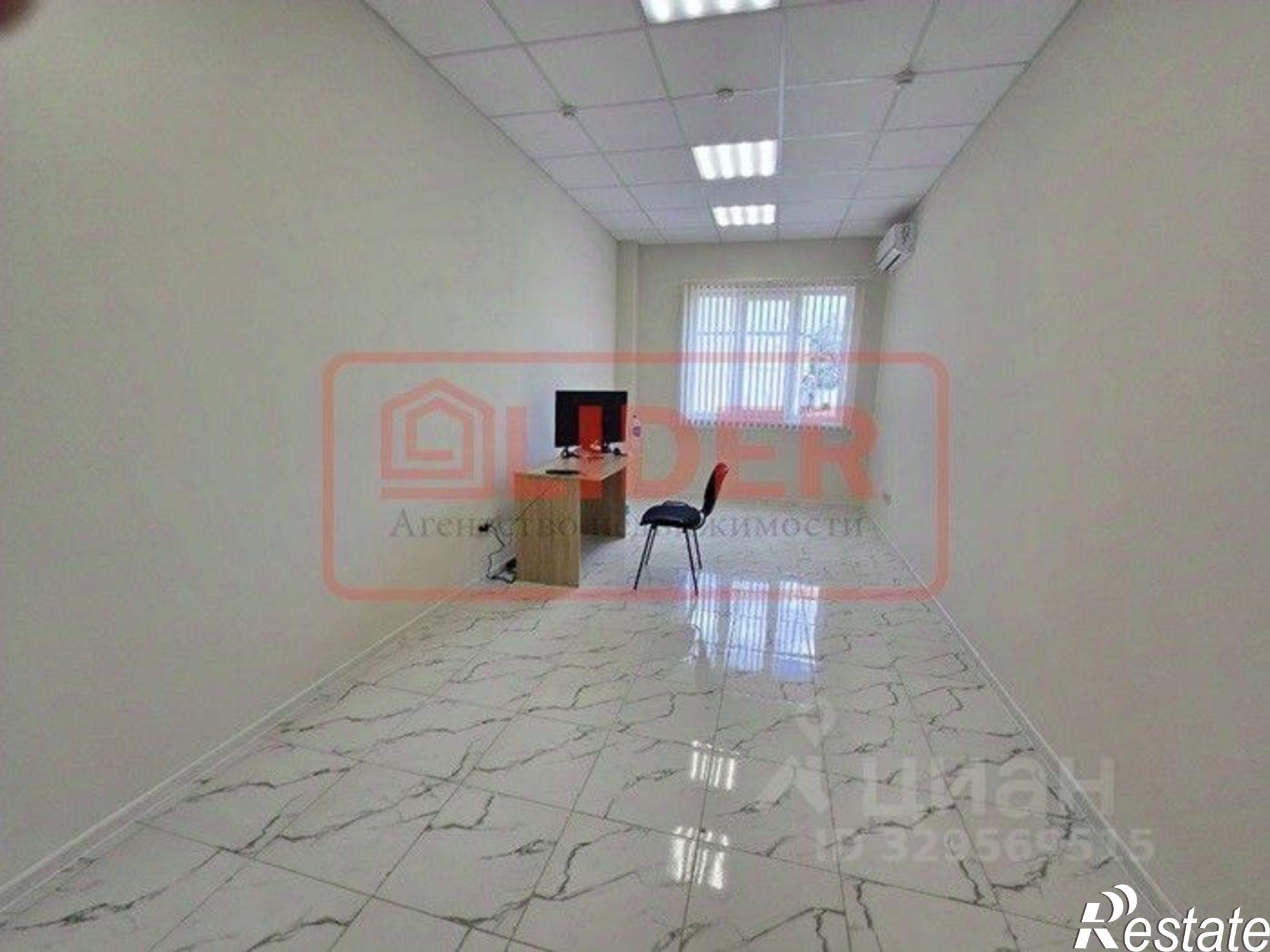 Сдать офис, помещение под офис за 14 500 рублей на улица Горпищенко, 39А
