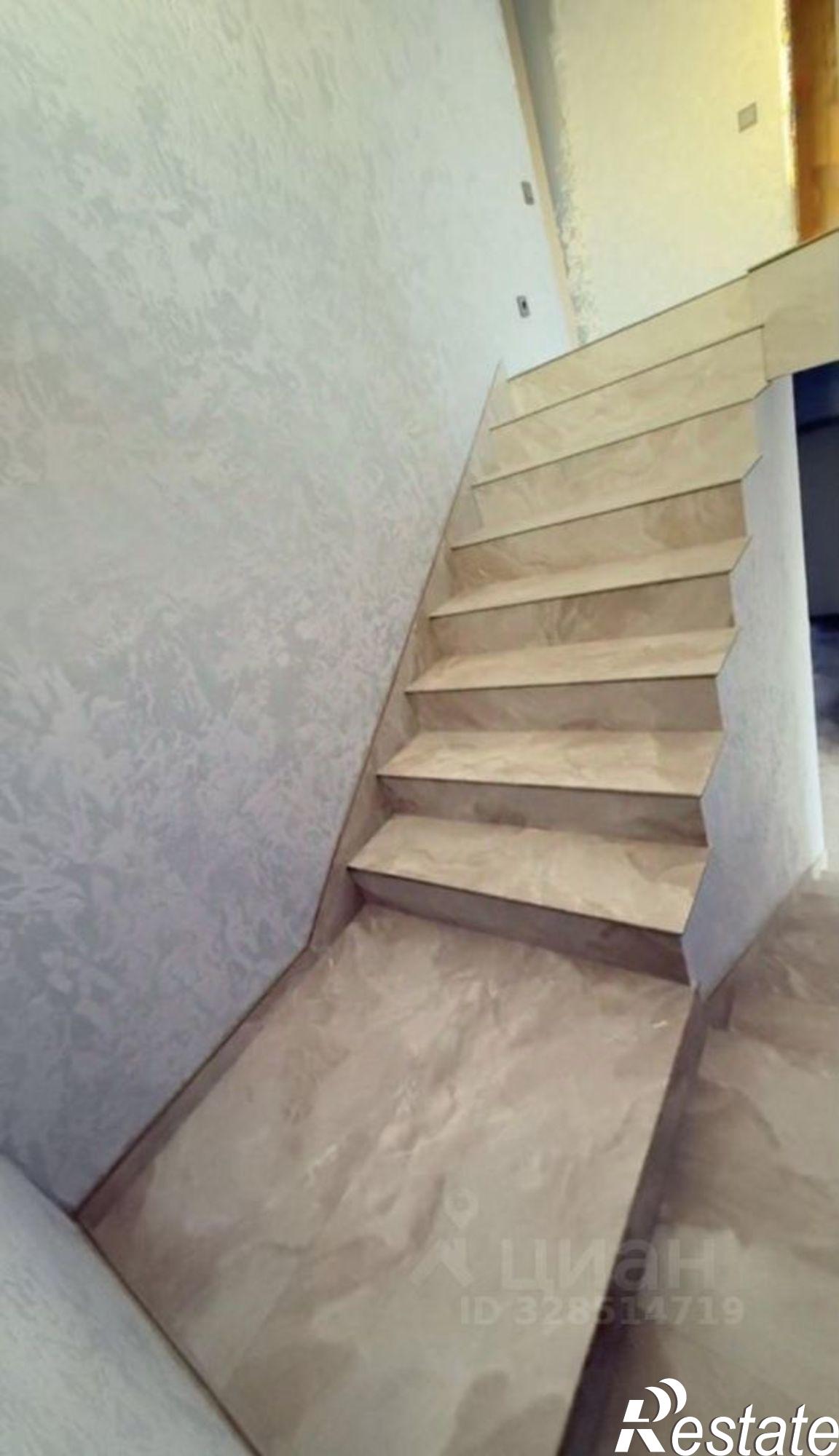 Купить дачу, дом, коттедж за 16 300 000 рублей на ул 1-я Зеленая, 113