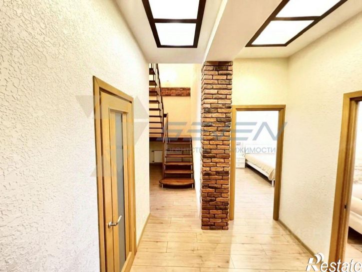 4-комн квартира Античный проспект, 9,  д. 9