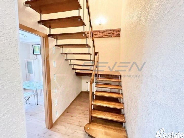 4-комн квартира Античный проспект, 9,  д. 9
