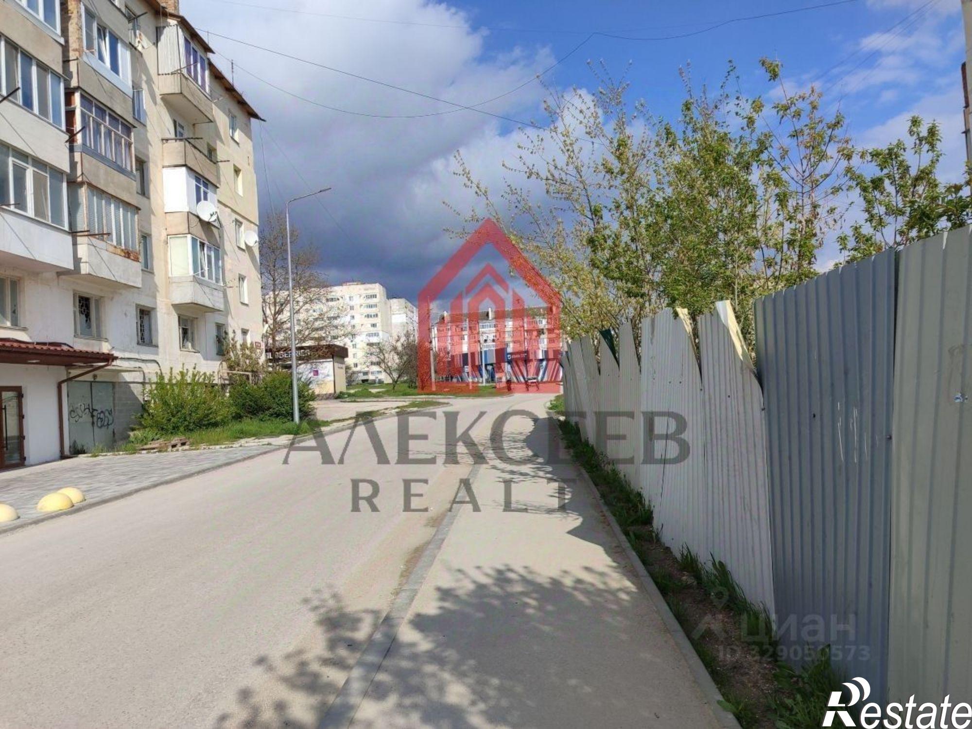 Купить торговое помещение за 7 900 070 рублей на улица Мира, 3Б