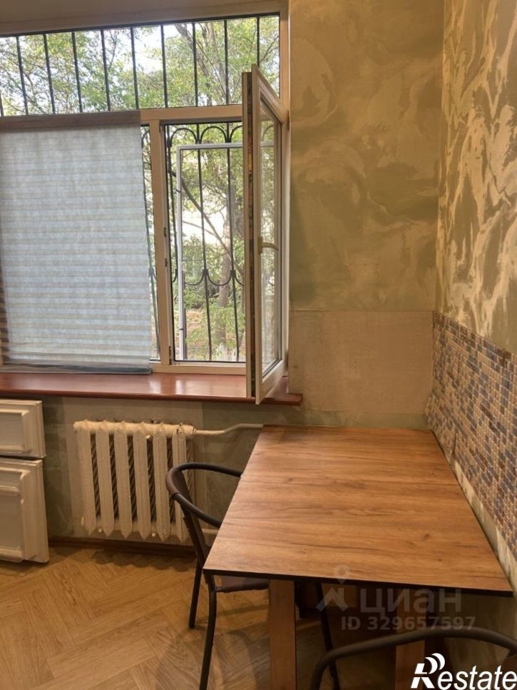 1-комн квартира пл Пирогова, 14,  д. 14