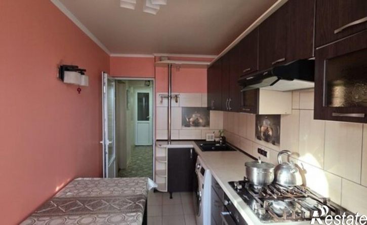 3-комн квартира проспект Генерала Острякова, 141Б,  д. 141Б