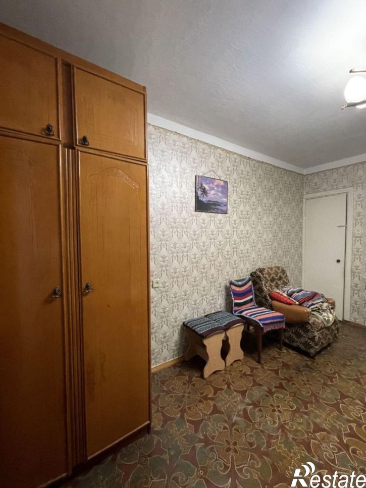 2-комн квартира проспект Октябрьской Революции, 25,  д. 25
