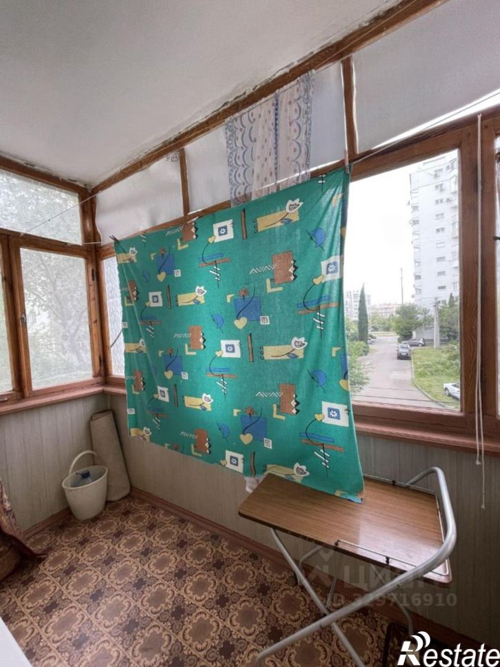 2-комн квартира проспект Октябрьской Революции, 25,  д. 25