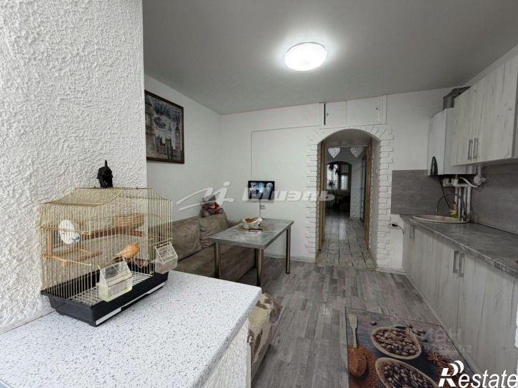 3-комн квартира ул Мира, 2,  д. 2