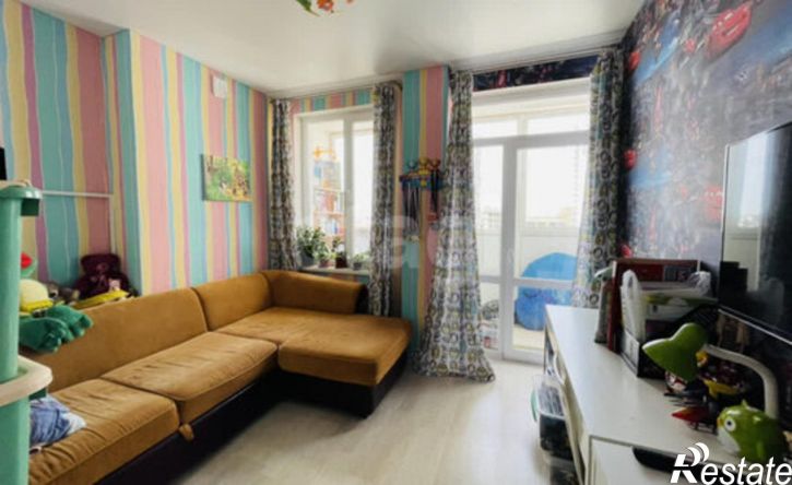 3-комн квартира Симферополь, Луговая улица, 6Жк1