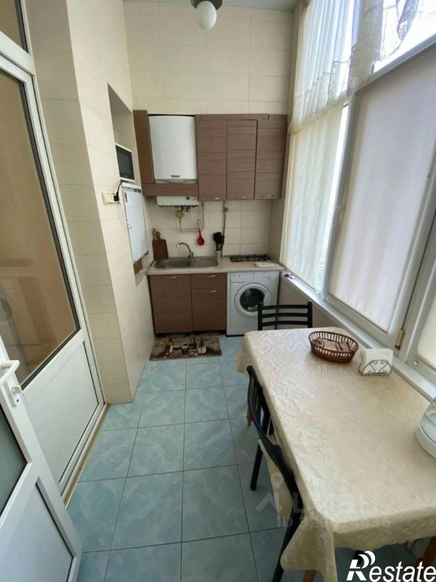 Сдать дачу, дом, коттедж за 35 000 рублей на Ялта, улица Игнатенко