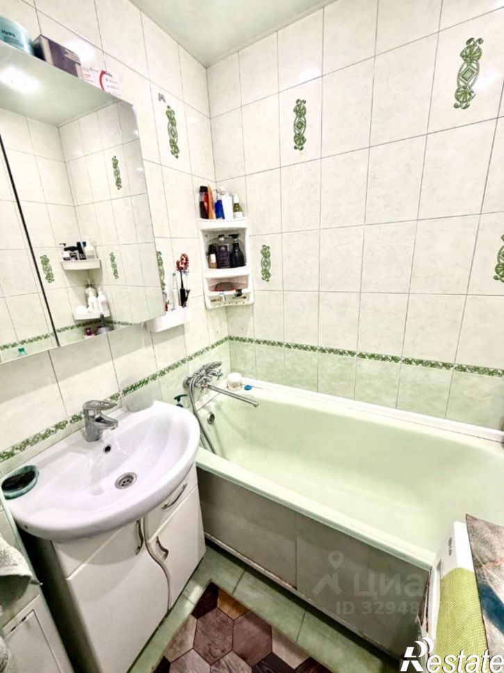 3-комн квартира улица Генерала Лебедя, 37,  д. 37