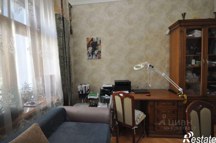 2-комн квартира Евпатория, улица Пушкина, 1