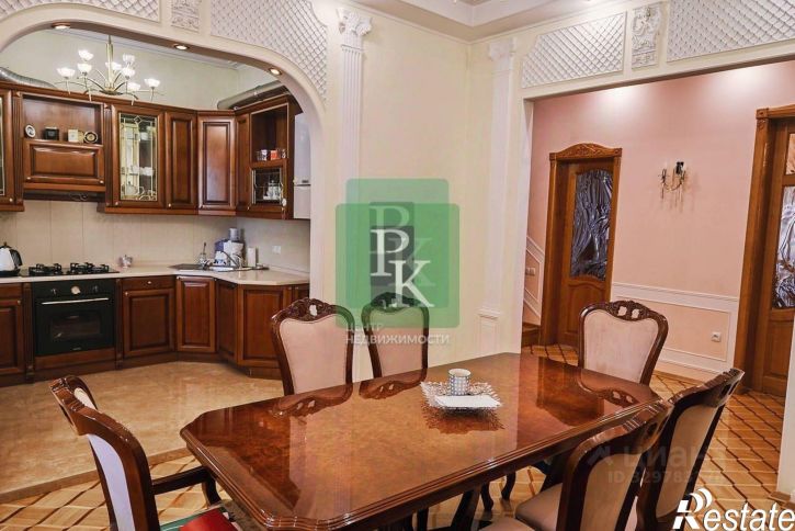 5-комн квартира улица Большая Морская, д 22