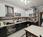 3-комн, 74кв м, этаж 1/10 улица Колобова, 22/2