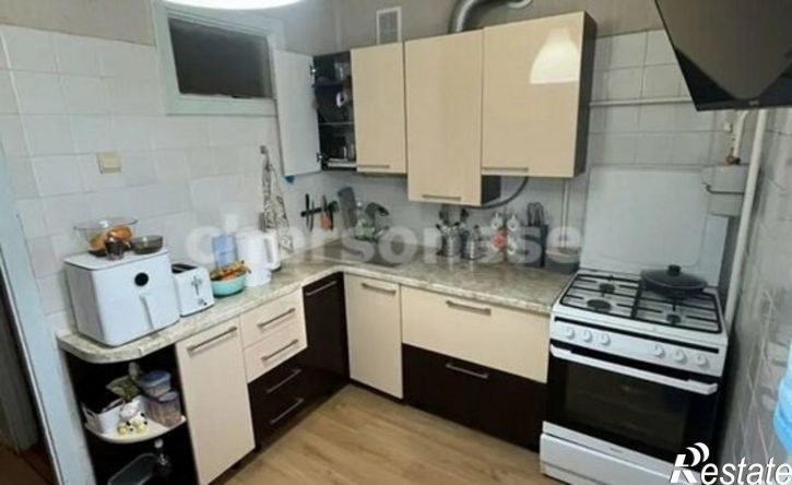 3-комн квартира улица Генерала Жидилова, 32,  д. 32