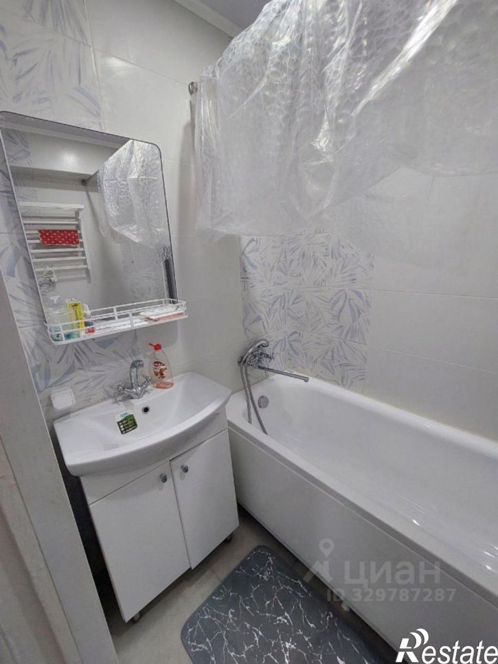 2-комн квартира ул Маршала Геловани, 1,  д. 1