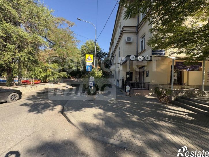 3-комн квартира Одесская улица, 17,  д. 17