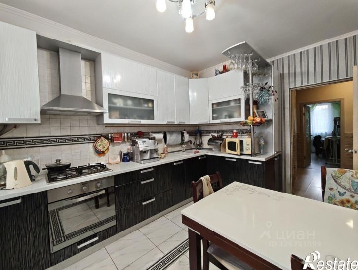 3-комн квартира улица Колобова, 22/2,  д. 22/2