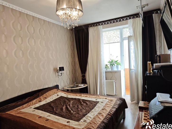 3-комн квартира улица Колобова, 22/2,  д. 22/2