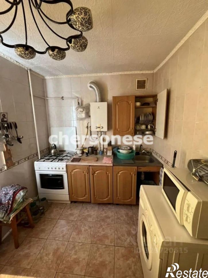 2-комн квартира улица Генерала Жидилова, 32,  д. 32